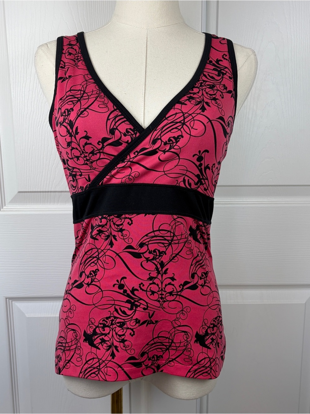Tek gear Pink & Black Floral babydoll Tank Top